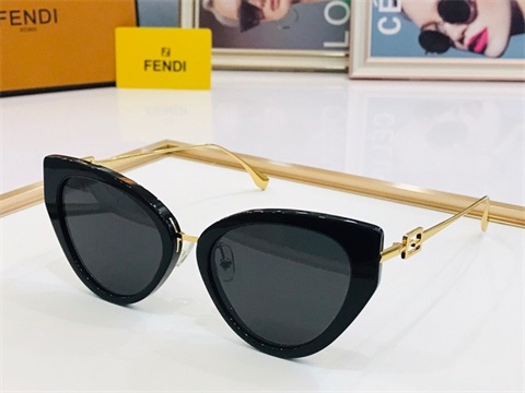 Fendi sunglass-700